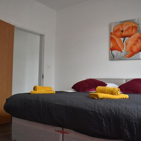 Celyn Room Denbigh Esterno foto